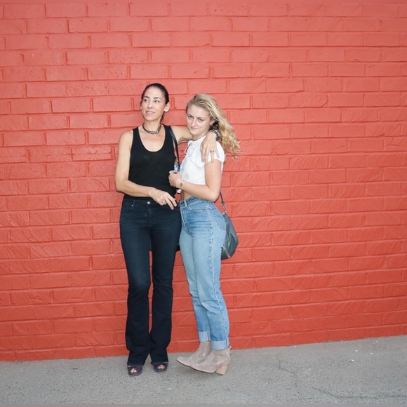 Meet your Posher, Joanna - Picture 6 of 6